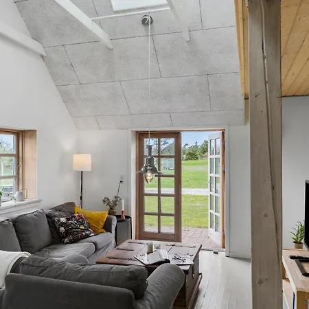 3 Bedroom Stunning In Pandrup