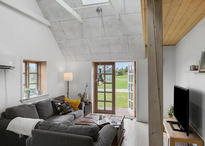 3 Bedroom Stunning In Pandrup